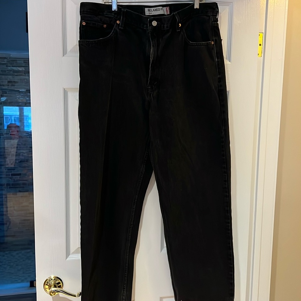 Levi’s black denim jeans